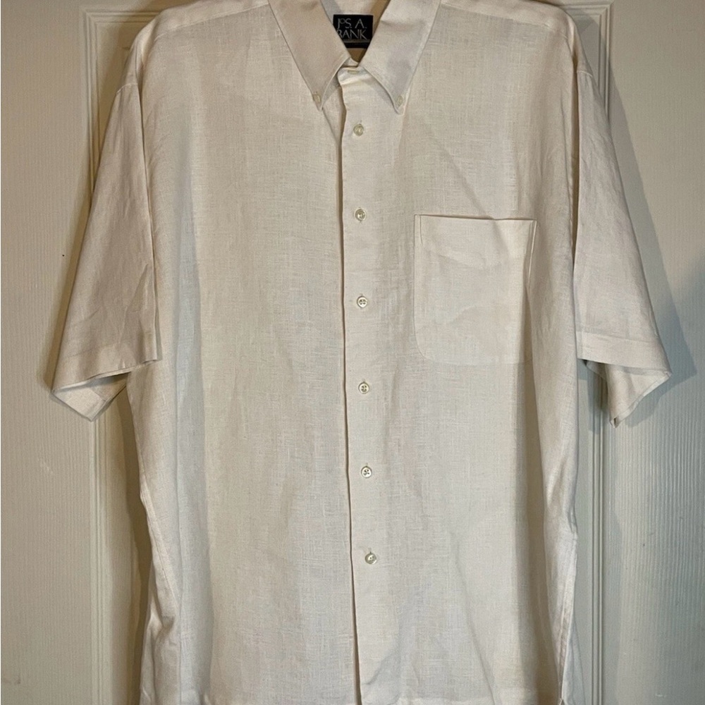Jos A Bank Traveler Collection Button Up Short Sleeve Shirt Men's 100 % Linen L